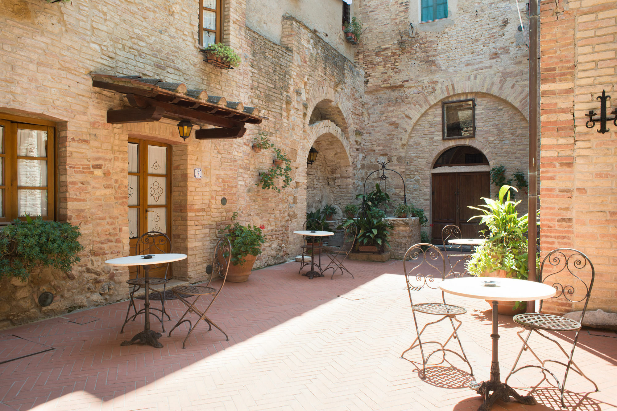 Residenza D'Epoca Palazzo Buonaccorsi Hotel San Gimignano Exterior foto